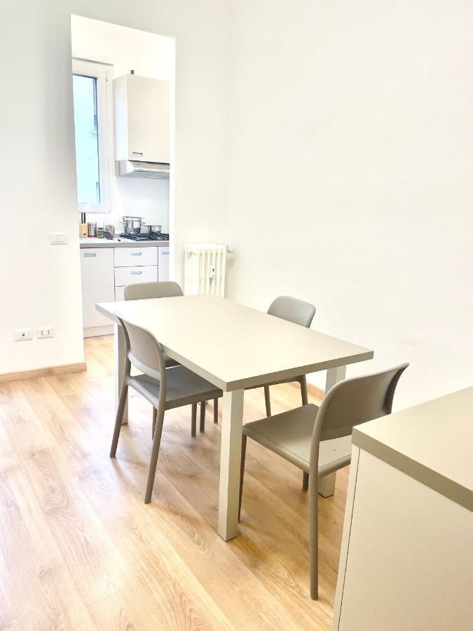 Camera Con Bagno Privato - Zona Bocconi ミラノ エクステリア 写真