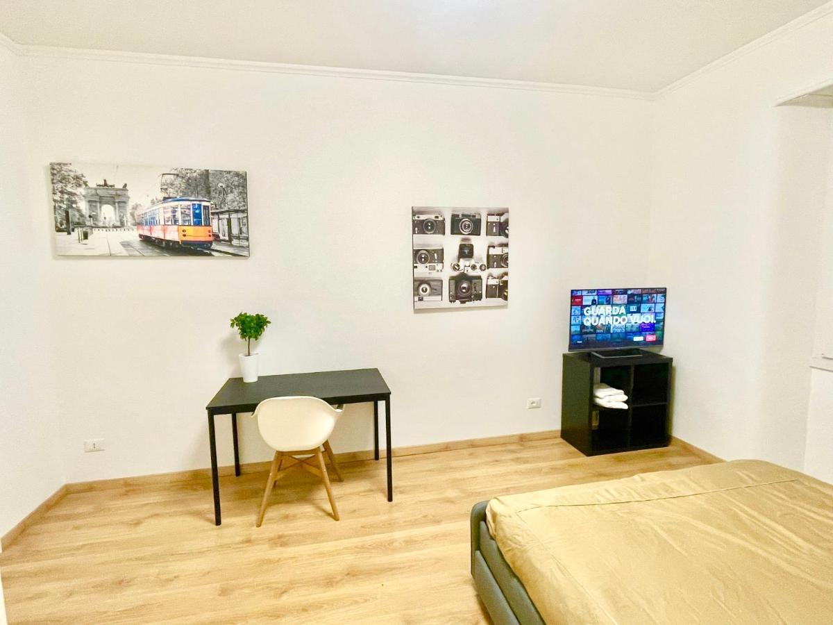 Camera Con Bagno Privato - Zona Bocconi ミラノ エクステリア 写真